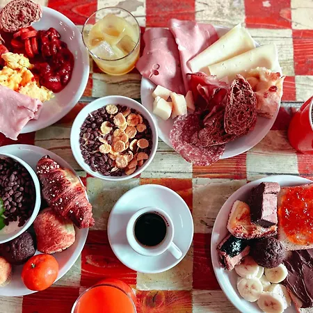 Ostello Bello Genova 호스텔 *