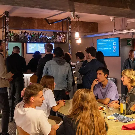 אכסניה Ostello Bello Genova