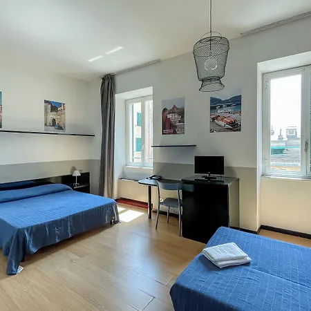 بيت شباب Ostello Bello Genova