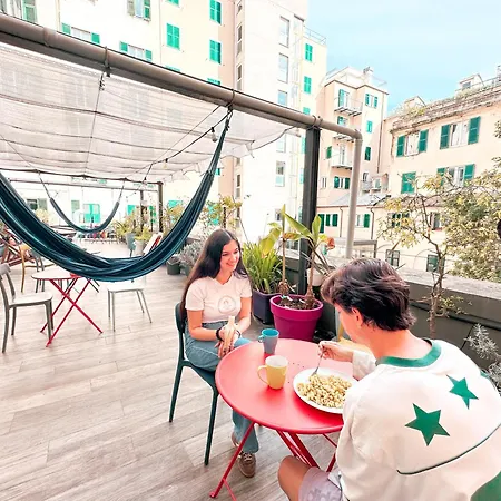 Ostello Bello Genova بيت شباب *