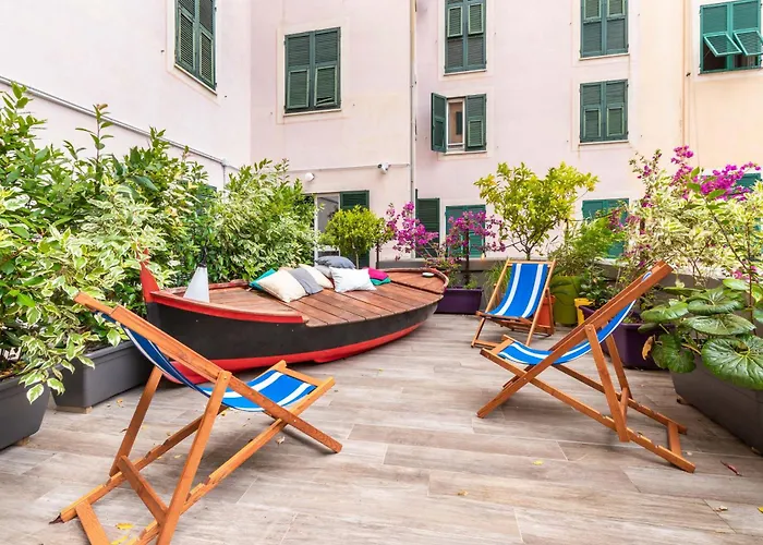 Ostello Bello Genova Hostel *